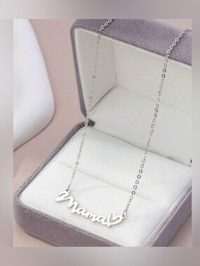 💎 NEW 💎 Mama Script Heart Silver Necklace 💎